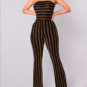 Fashion Nova Black & Gold striped jumpsuit Size 1X